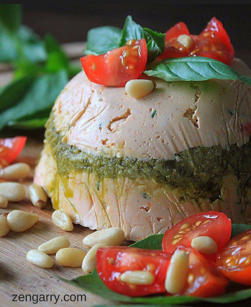 Torta de tomates séchés au soleil et pesto