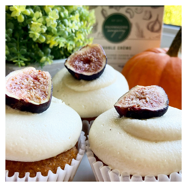 Pumpkin Spice Cupcakes with Vegan Cream Cheese Frosting