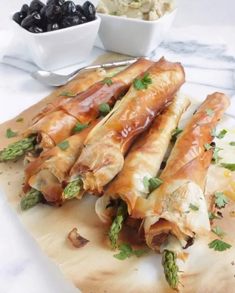 Cigares de phyllo aux asperges et champignons