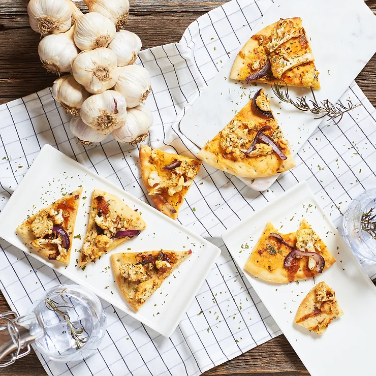 Roasted cauliflower BBQ pizza