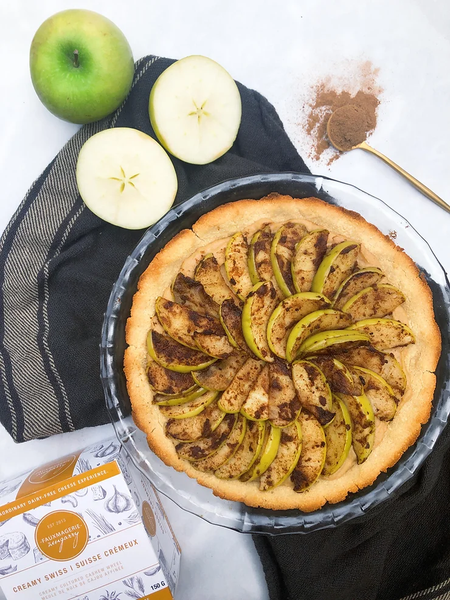 Tarte aux pommes, à la cannelle et au "fromage"