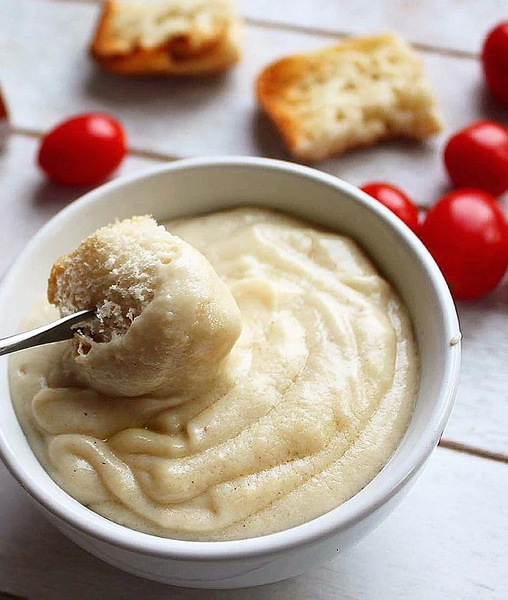 Fondue au fromage suisse crémeuse